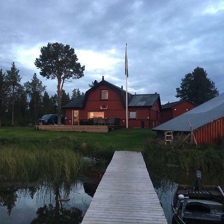 Villa Camp Caroli à Jukkasjärvi Extérieur photo